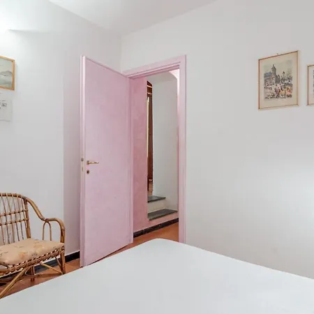 With View And Pool *