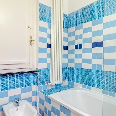 With View And Pool * Recco