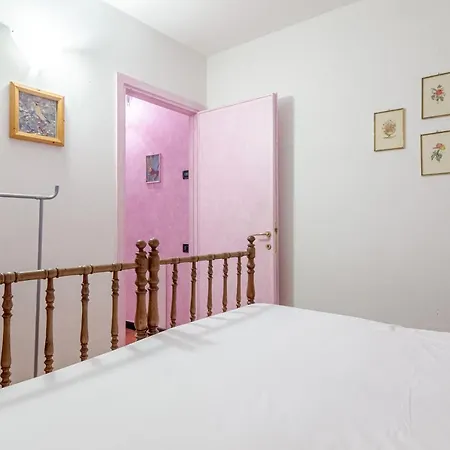 Apartment With View And Pool