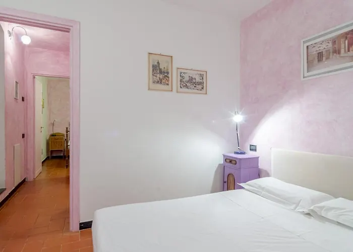 Lägenhet With View And Pool *